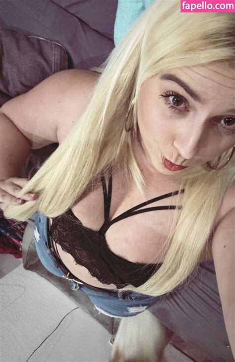 Blondiihell Nude Leaked Onlyfans Photo Fapello