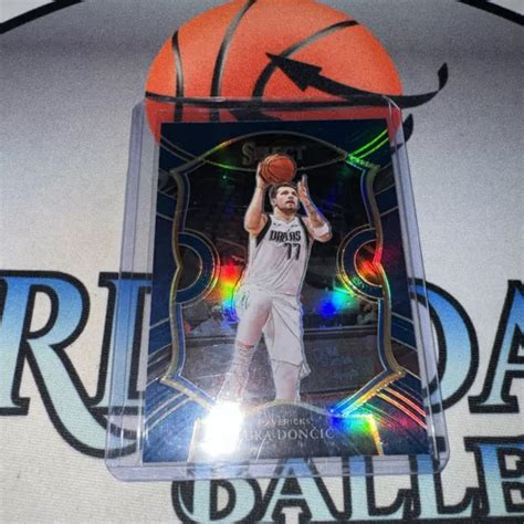 LUKA DONCIC 2020 21 Panini Select Blue Concourse Prizm 15 Dallas