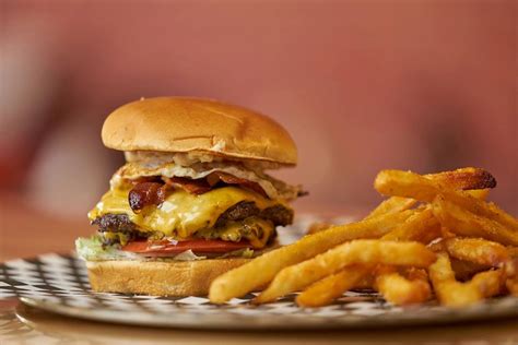 Juiciest Burger Joints In Sarasota