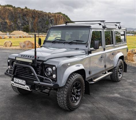 Defender 110 - Bananacoast Batteries