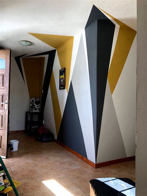 2023 Geometric Wall Painting Designs Ideas | Geometric Accent Wall ...