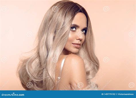 Ombre Blond Hairstyle Beauty Fashion Blonde Portrait Woman Wears In Pink Fur Coat Stock Photo
