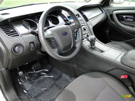 Ford Taurus Sel Awd Charcoal Black Dashboard Photo