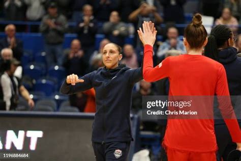 Diana Taurasi Uconn Photos and Premium High Res Pictures - Getty Images