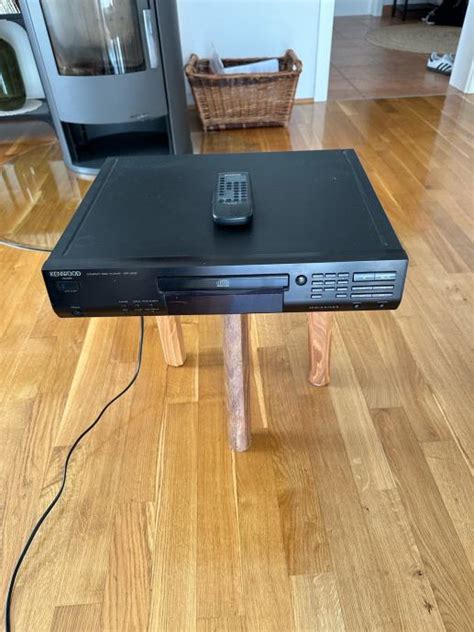 CD player KENWOOD DPF-3030