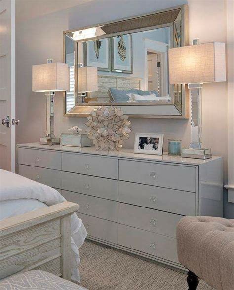 Love This Dresser And Mirror Combo Creative Ideas Home Bedroom