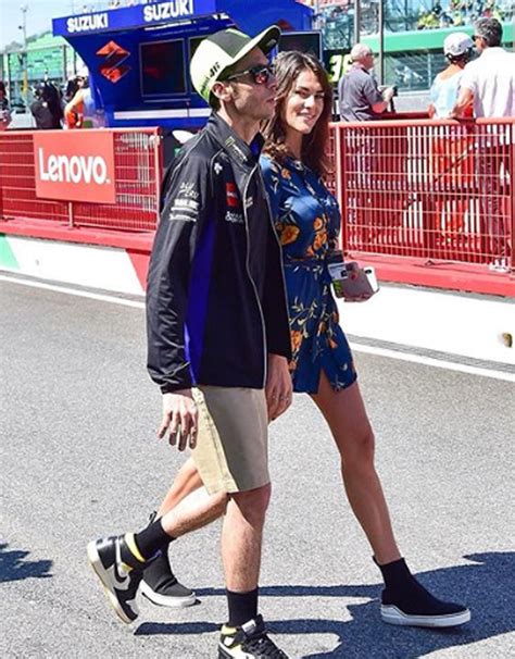 Valentino Rossi E Francesca Sofia Novello Sono Diventati Genitori