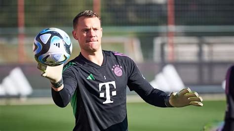 Neuer Volta Aos Treinos Coletivos No Bayern De Munique