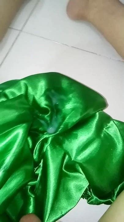 Fast Cum In Silky Pajamas Gay Amateur Amateur Porn Feat Naomisinka XHamster