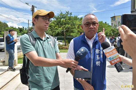 桃園市議會藍營總召徐玉樹、綠營總召林志強 無盟由李家興續任 政治 自由時報電子報