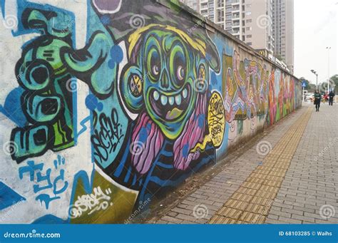 Graffiti wall editorial image. Image of chinese, buildings - 68103285