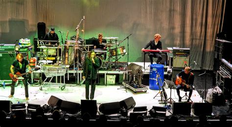 Konsertanmeldelse Einst Rzende Neubauten Fenomenal Klingende Larm