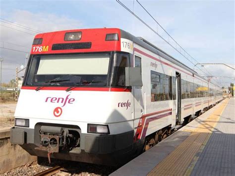 Disponibles Los Abonos Gratuitos De Renfe Para Cercan As Y Media Distancia