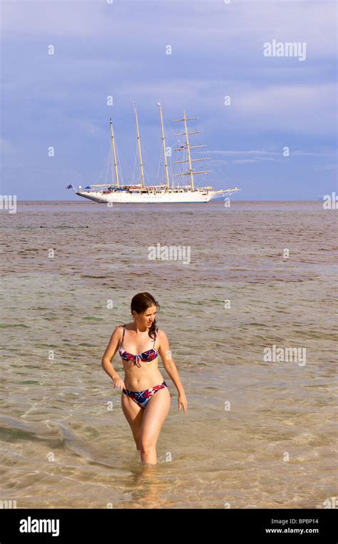 Cruise Ship Bikini Hi Res Stock Photography And Images Alamy