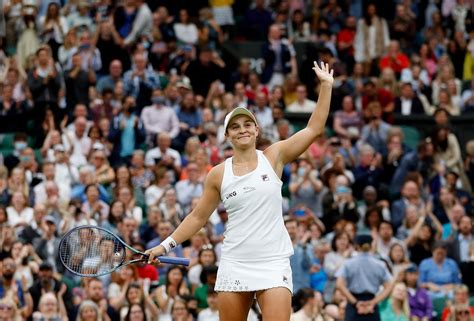 Hasil Wimbledon 2021 Sikat Tomljanovic Ashleigh Barty Melenggang Ke