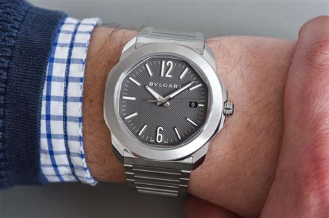 Hands On With The New Redesigned Bulgari Octo Roma Automatic