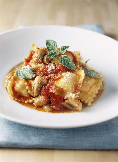 Ricotta Pasta Parcels recipe | Eat Smarter USA