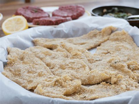 Schnitzel Panieren Und Braten So Gelingt Das Perfekte Schnitzel