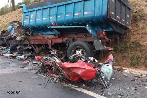 Acidente Brutal Mata 4 Pessoas Em Estrada Mineira