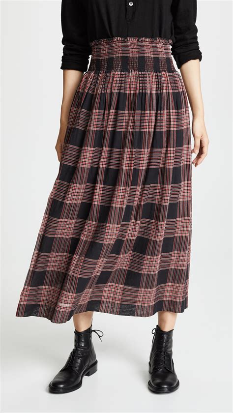 Kate Middletons Plaid Midi Skirt December 2018 Ps Fashion