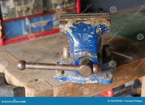 Blue Iron Vice On Workbench Stock Image Image Of Metalwork Equipment