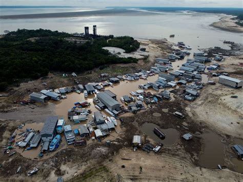 Amazon Extreme Drought Exposes Ancient Dozens of Rock Formations ...