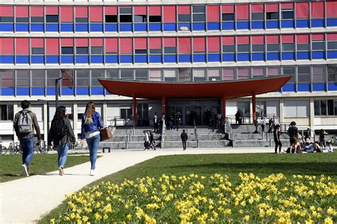 La Rentr E Universitaire Toujours Plus Ch Re Des Tudiants Strasbourg