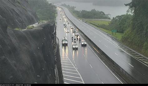 Limite De Seguran A Da Chuva Serra Antiga Da Tamoios Interditada