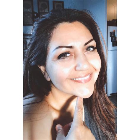 agikgqnfifquzrkkqzwajduecuyfsewnfduhefas   cxffffff  rj