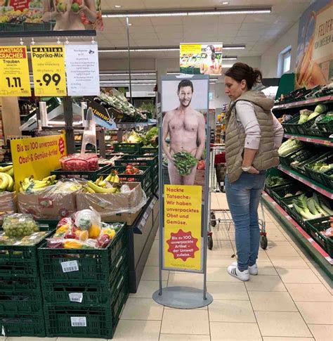 Un Supermercado Alem N Desnuda A Sus Modelos Para Una Campa A Sin