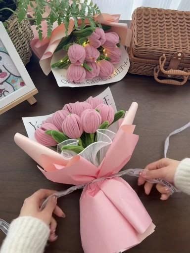 Pin by 𝓓𝓪𝓻𝓼𝓼𝓼 on Вязанные игрушки Flower gift ideas Diy birthday