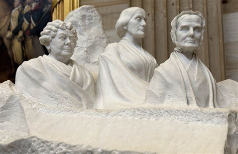 Us Capitol Women Statues Tour Femalesolotrek