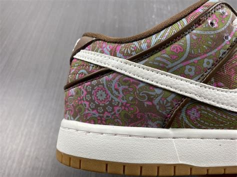 Dunk Low Pro Premium SB Paisley SneakerCool