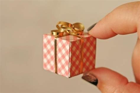 Tiny Adorable T Boxes Tiny Ts Printable Box Box Patterns