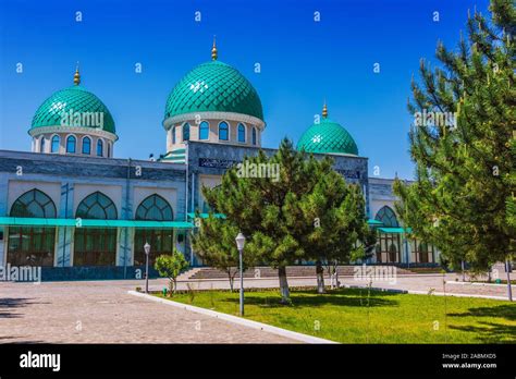 Khoja Ahror Valiy Mosque Known As The Jama Or Dzhuma Mosque In Tashkent