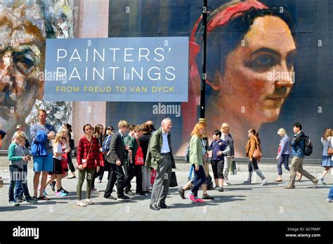 National gallery london paintings hi-res stock photography and images - Alamy