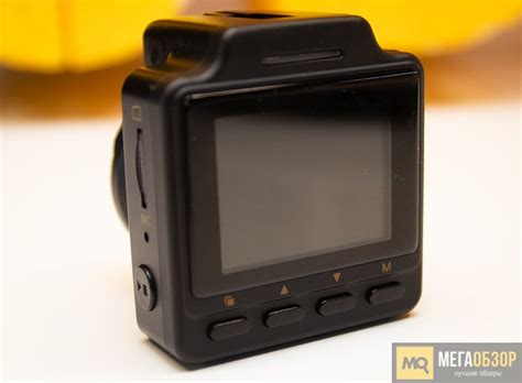 Обзор CARCAM R2. Недорогой видеорегистратор с GPS и Wi-Fi - MegaObzor