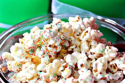 White Chocolate Christmas Popcorn Recipe Kudos Kitchen By Renee