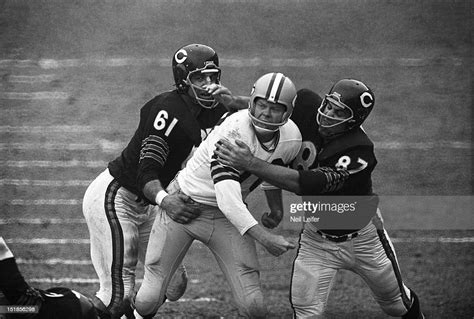 Green Bay Packers Qb Bart Starr In Action Vs Chicago Bears Bill News