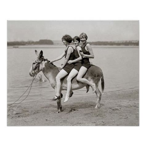 Beach Girls Summer Girls Summer Fun Beach Babe Beach Photos Old Photos Vintage Photographs