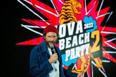 Torna Il Jova Beach Party La Woodstock Italiana Tra Musica E