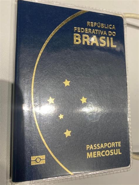 4 versions of the Brazilian 🇧🇷 passport : r/PassportPorn