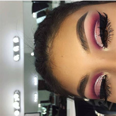 Achieve Perfect Brows With Lilaarosemua