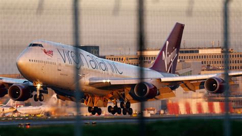 Virgin Atlantic Plane Makes Emergency Landing At Gatwick Airport CTV News