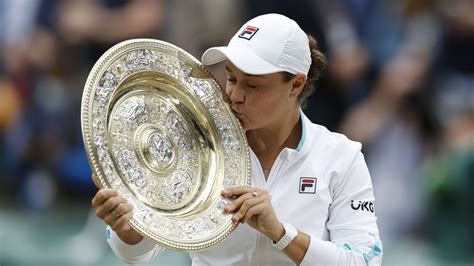 Wimbledon 2021 Ashleigh Barty Wins First Wimbledon Title After Three