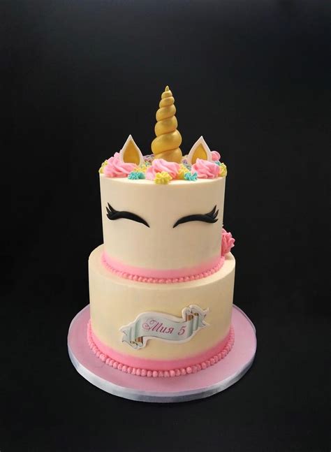 Unicorn Decorated Cake By Dari Karafizieva Cakesdecor