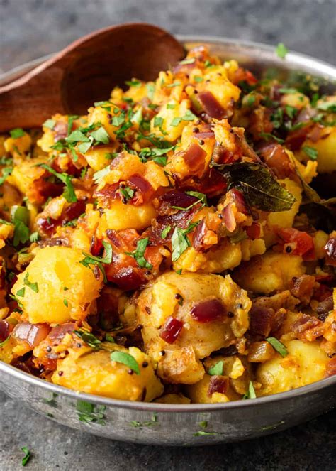 Potato Curry Recipe | Silk Road Recipes