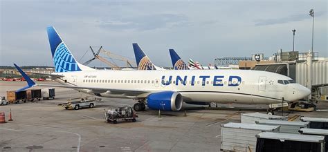 Ua B M Iah United Airlines Boeing Max At George Bus Flickr