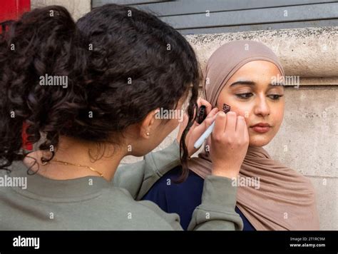 Londres Reino Unido 14 De Octubre De 2023 Una Mujer Pro Palestina