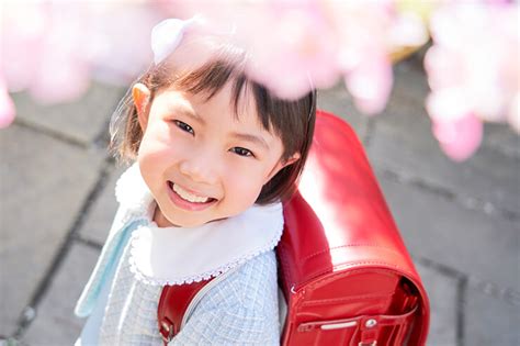 入学写真は桜と一緒に！思い出をきれいに残すポイントを伝授｜こども写真館スタジオアリス｜写真スタジオ・フォトスタジオ